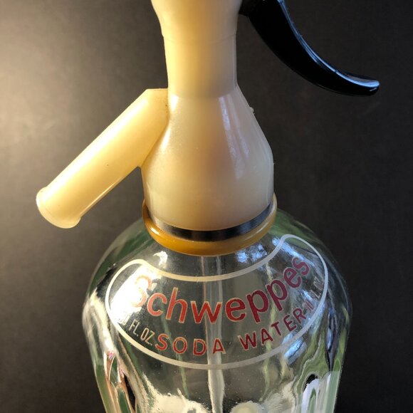 Schweppes 30 Oz Soda Water Seltzer Bottle Syphon Australia Etched Glass E13013 - Picture 3 of 12